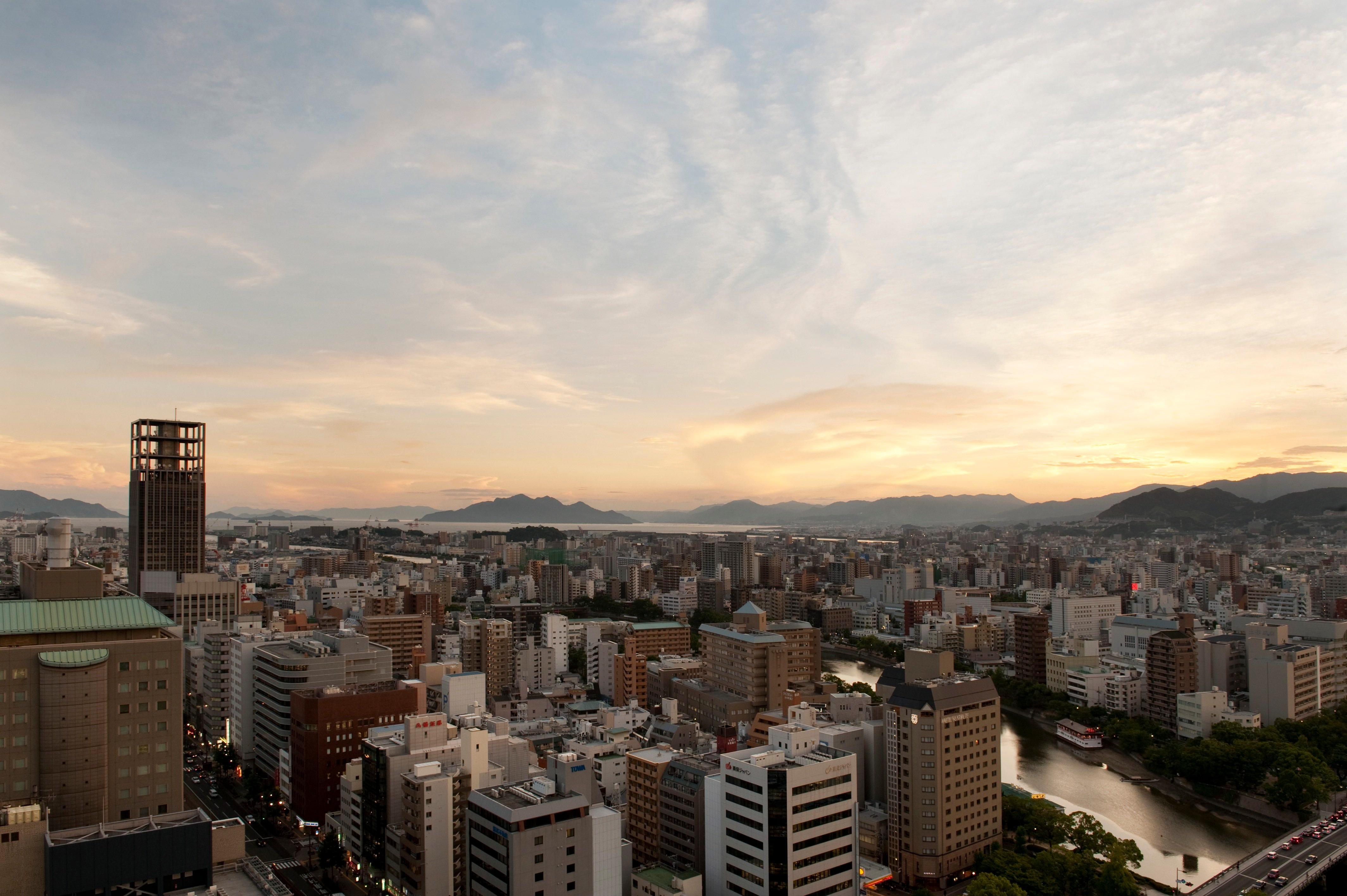 Ana Crowne Plaza Hiroshima By Ihg Hotel Exterior photo